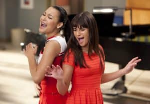 glee-naya-rivera-e-lea-michele-nell-episodio-addio-whitney-238886