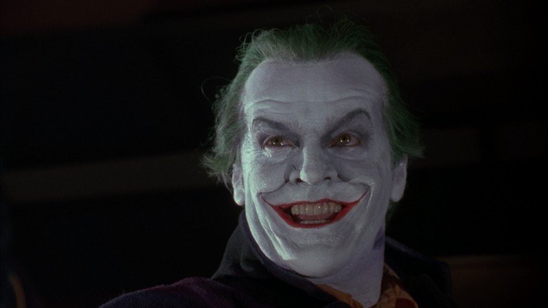 jack nicholson e il temibile joker in una scena del film batman di tim burton 165441