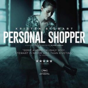 Personal Shopper, ovvero Kristen Stewart in un vortice di fantasmi e paillettes.