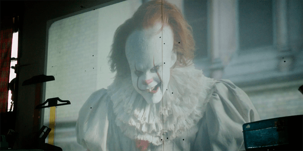 IT – PENNYWISE: IL CLOWN STA TORNANDO