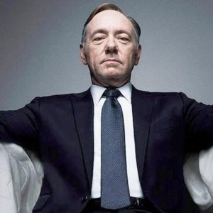 Netflix licenzia Kevin Spacey: sospesa la serie House of Cards