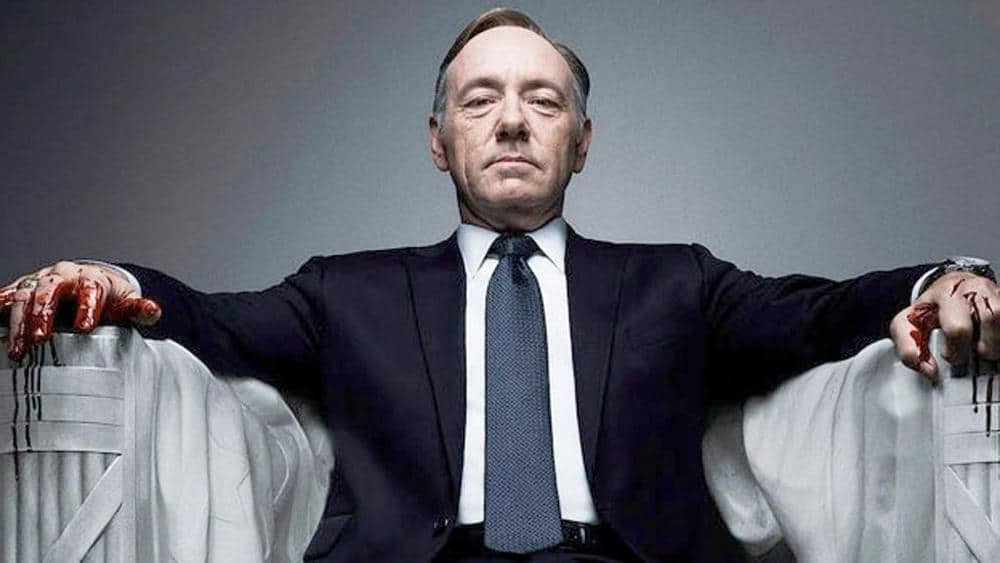 Netflix licenzia Kevin Spacey: sospesa la serie House of Cards