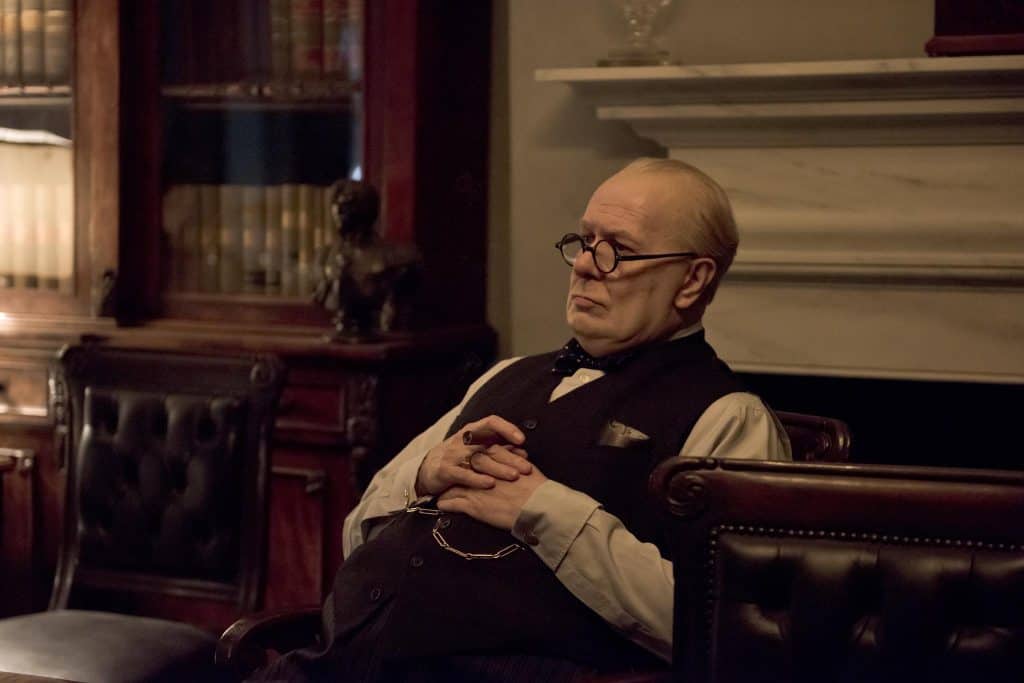 l'ora più buia recensione gary oldman