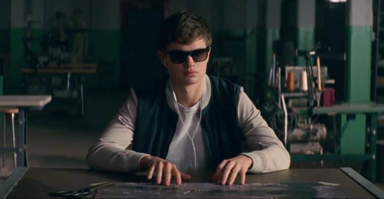 Ansel Elgort violenza sessuale
