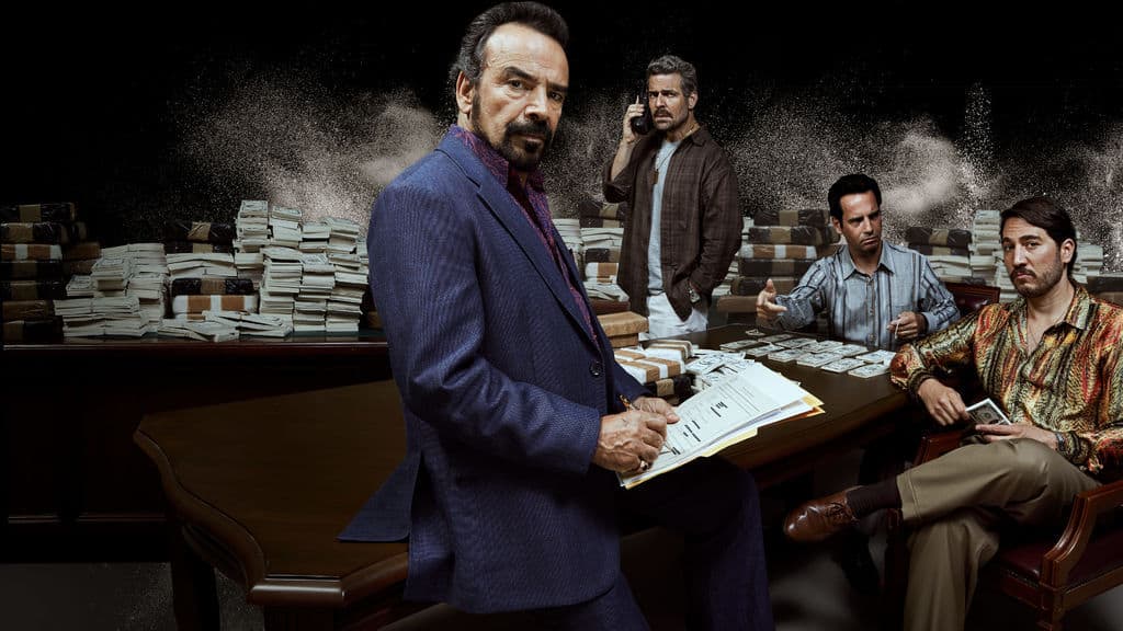 narcos e narcos messico a confronto