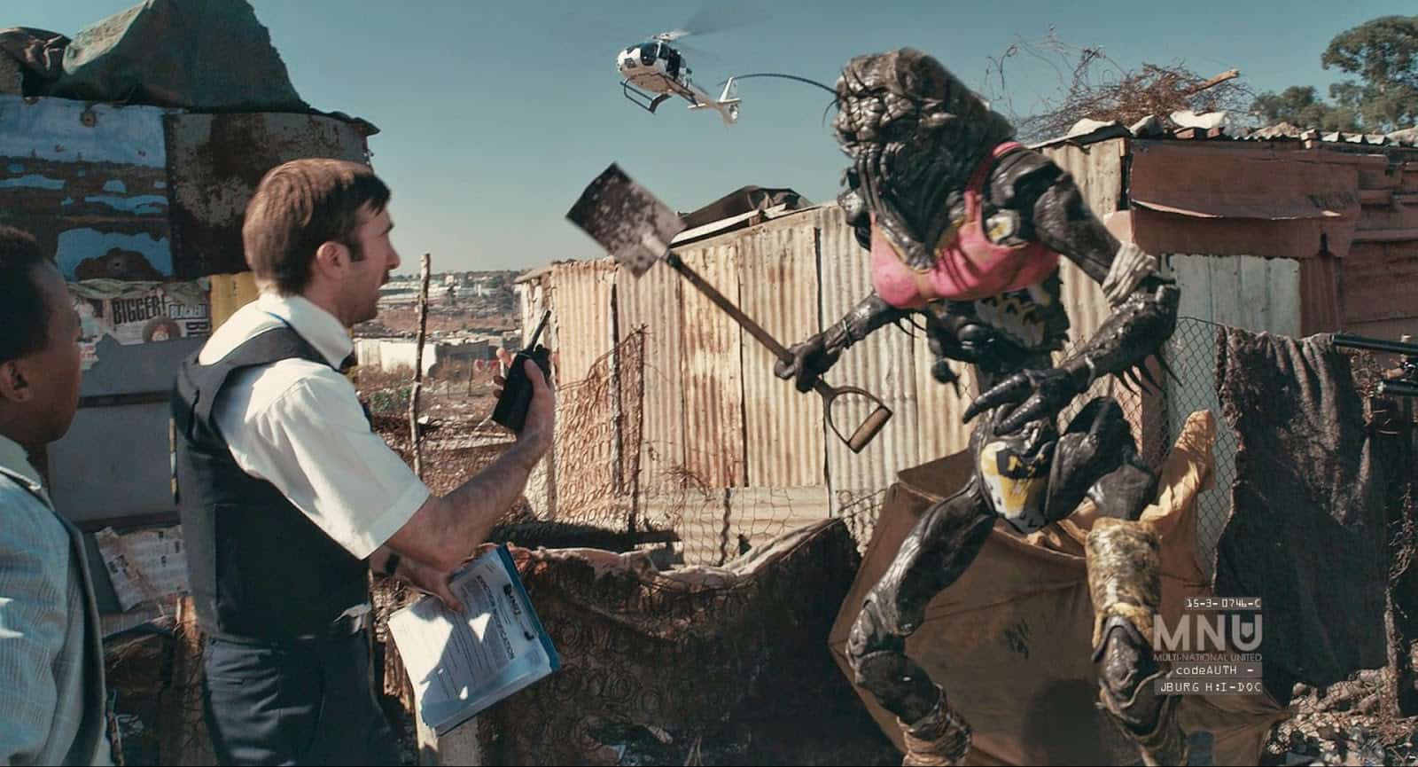 district 9 recensione