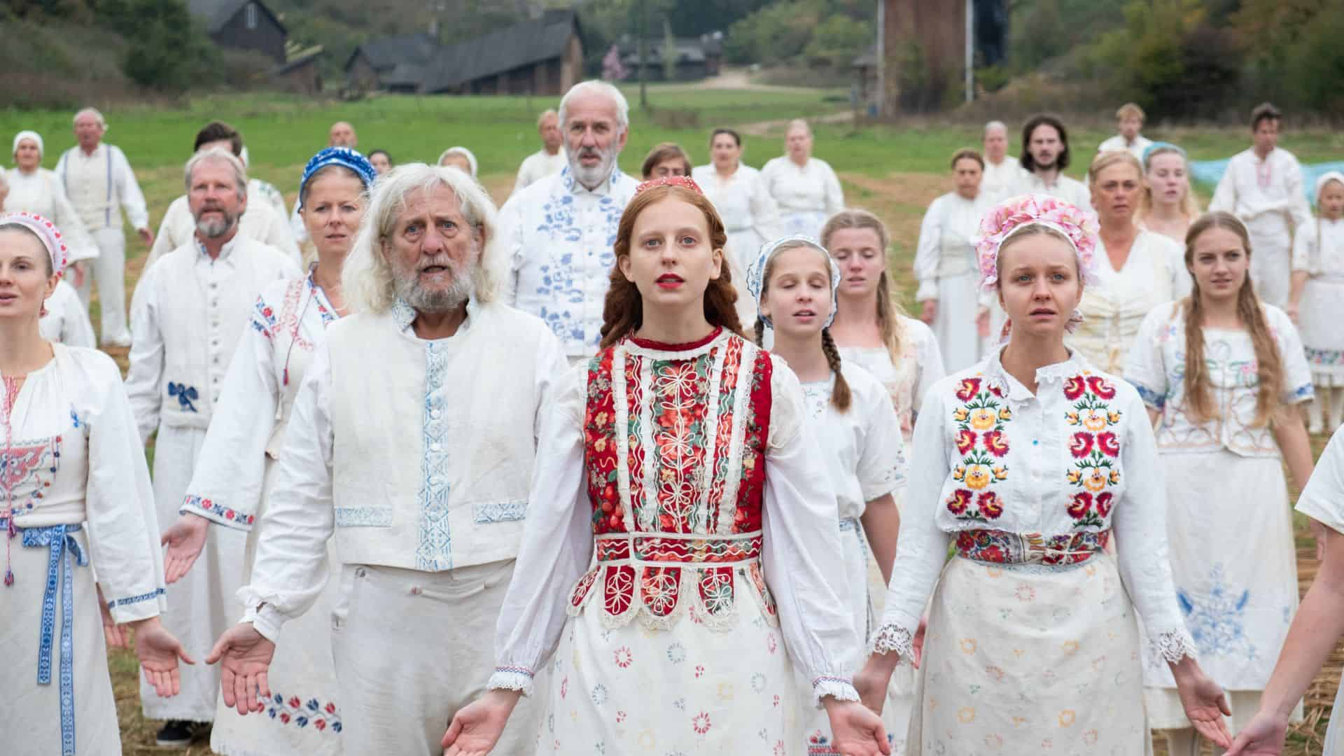 Midsommar il villaggio dei dannati recensione