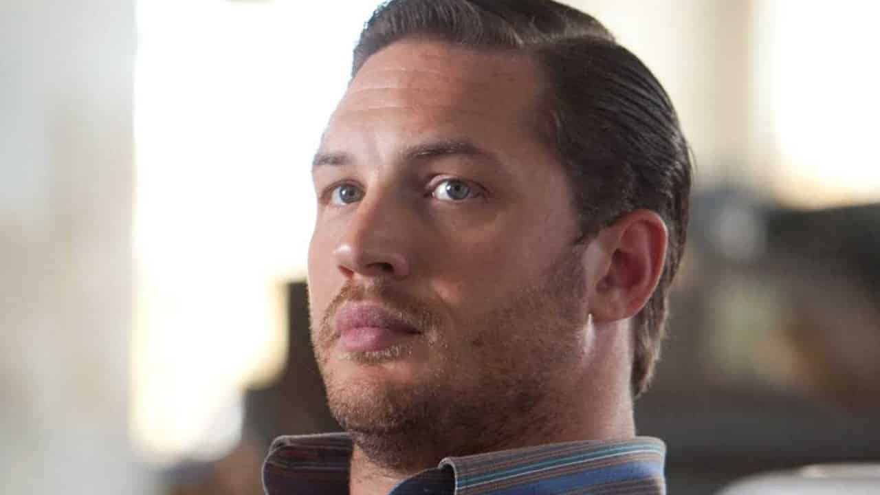 Tom Hardy: l’attore torna in tv con cinque favole della buonanotte per i bambini in quarantena