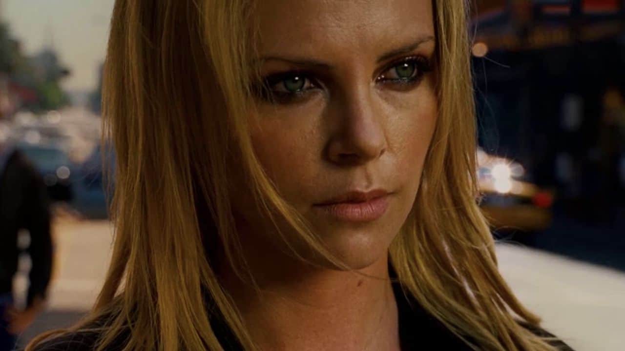 Charlize Theron entrerebbe volentieri a far parte del cast di Hancock 2