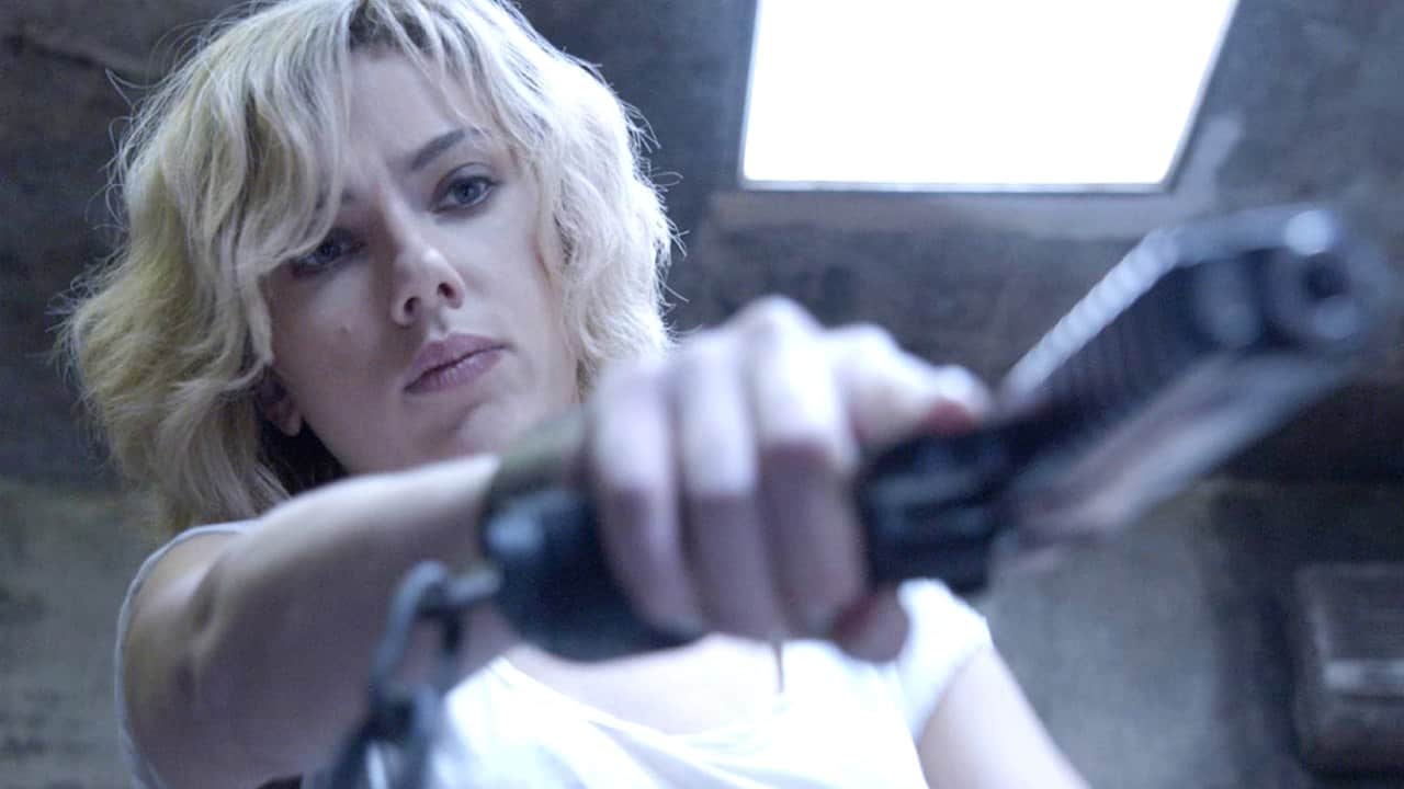 Lucy, il regista Luc Besson commenta il tanto atteso sequel del film d’azione con Scarlett Johansson