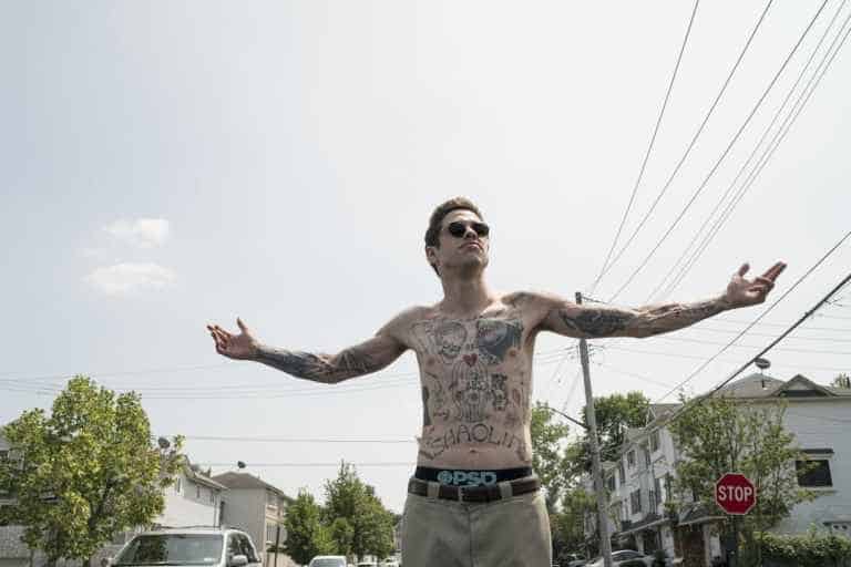 Bupkis: la vita di Pete Davidson nel primo trailer della serie comedy 1 il re di staten island trailer