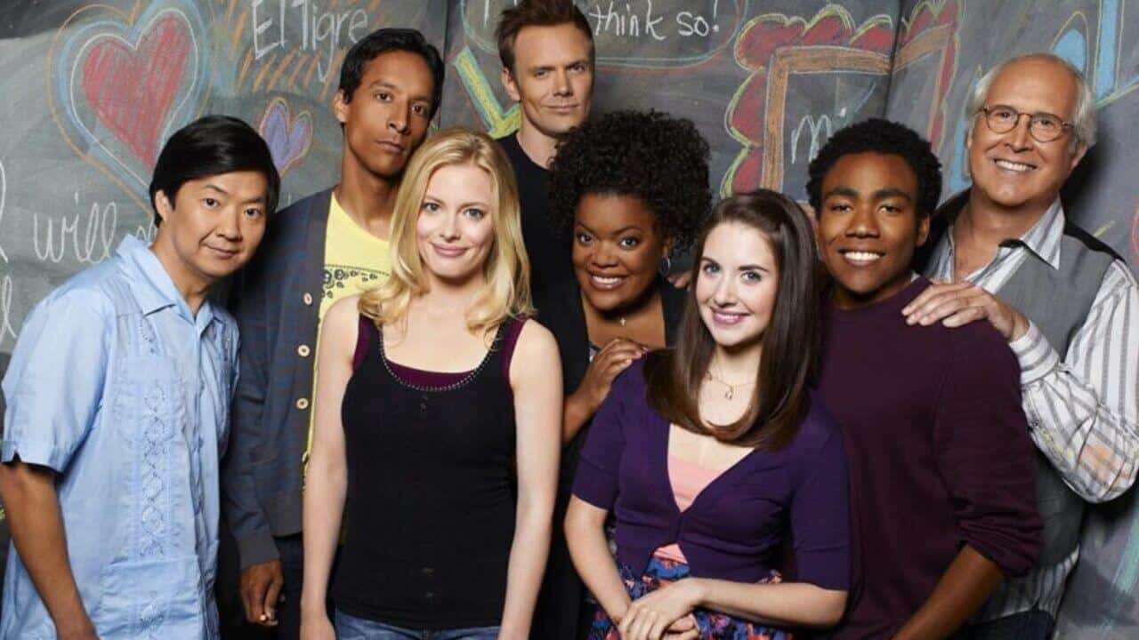 Community: le riprese del film sono state rimandate a causa dello sciopero degli sceneggiatori