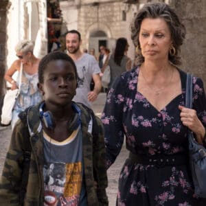 La vita davanti a sè: il trailer del film Netflix con Sophia Loren