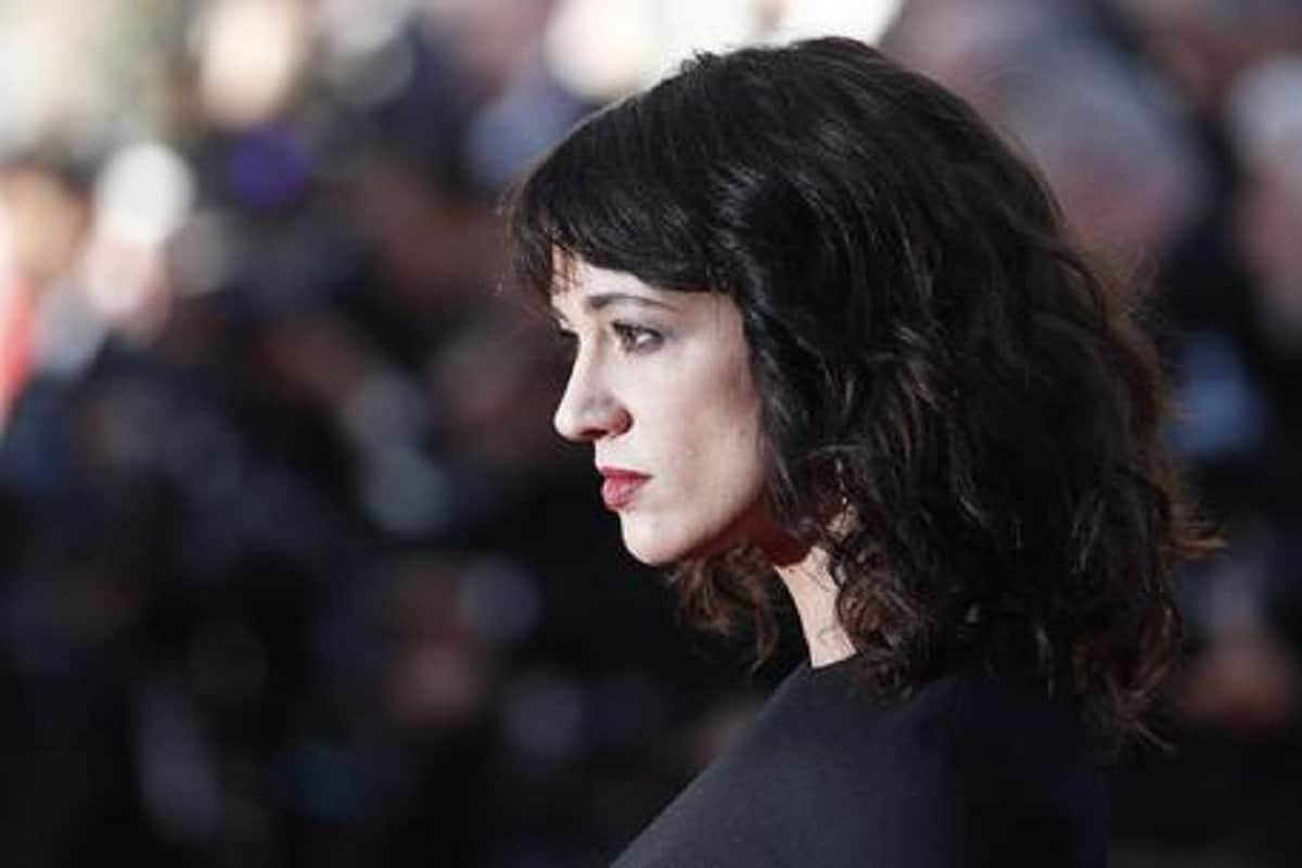 Asia Argento: “Rob Cohen era un predatore, mi ha dato la droga dello stupro”