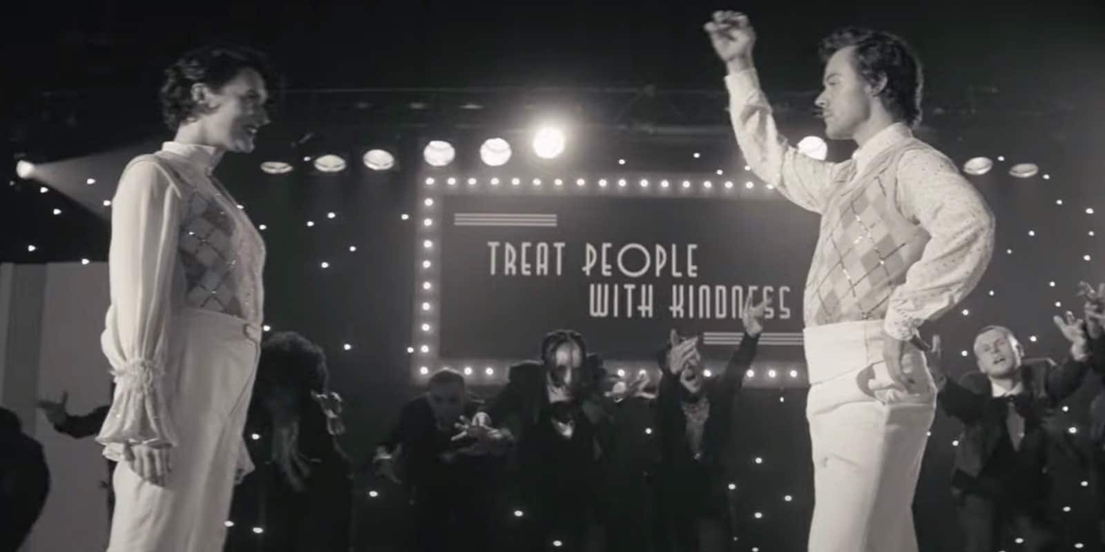 Treat People with Kindness: Phoebe Waller-Bridge con Harry Styles
