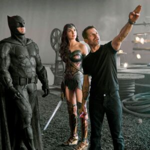 Zack Snyder: “Ho sempre desiderato dirigere un porno e un film religioso”