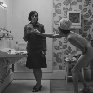 The French Dispatch: Timothée Chalamet e Frances McDormand nella prima clip del film