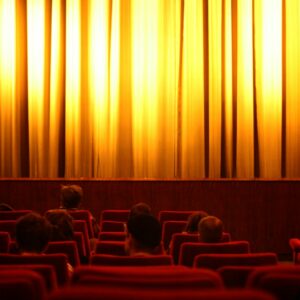 Cinema: si torna al 100 per cento di capienza, ecco da quando