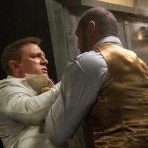 Spectre: Dave Bautista pubblica la foto con il naso rotto da Daniel Craig