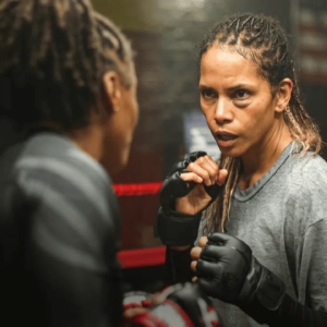 Bruised – Lottare per vivere: recensione del film Netflix di e con Halle Berry