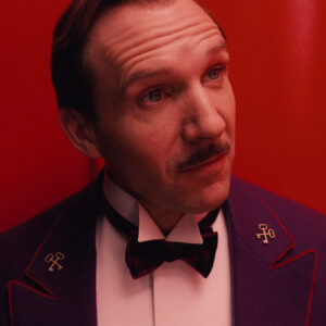 Ralph Fiennes, Dev Patel e Ben Kingsley nel nuovo film di Wes Anderson