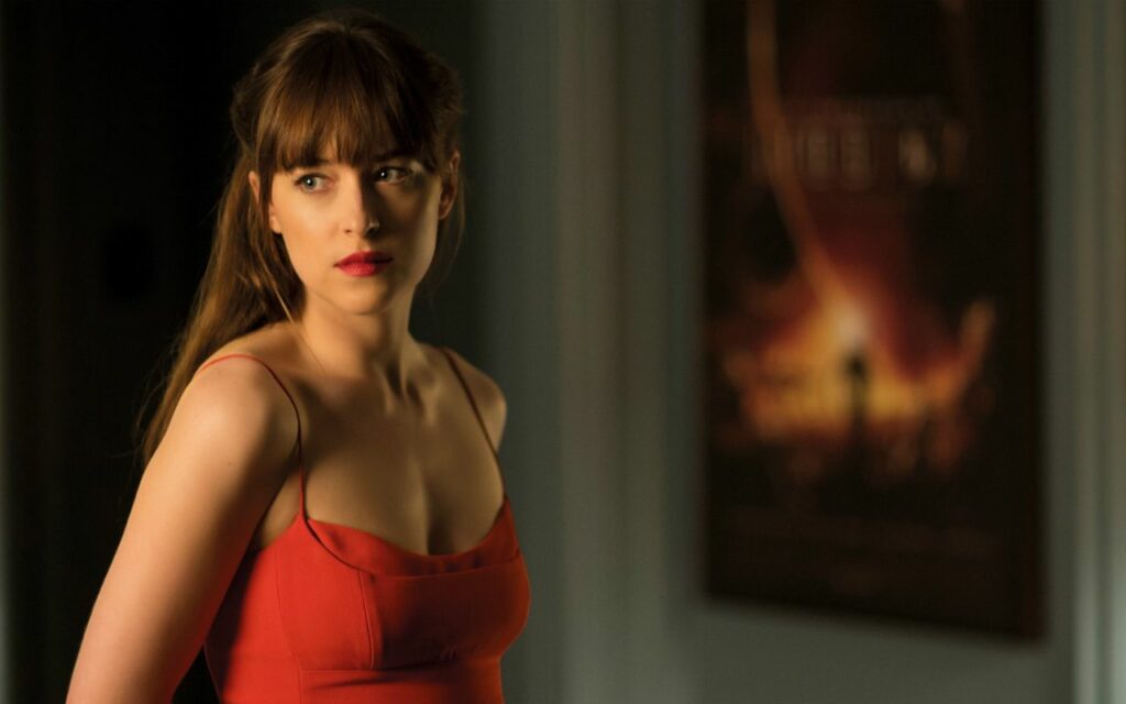 Dakota Johnson rivela: ”Jesse Eisenberg mi ignorava sul set di The Social Network”