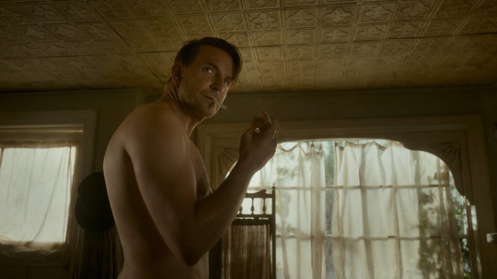 Nightmare Alley, Bradley Cooper: “Sono stato nudo davanti alla troupe per sei ore”