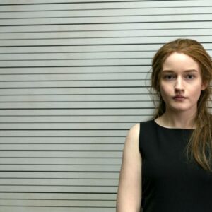 Inventing Anna: Julia Garner è andata a far visita ad Anna Delvey in prigione