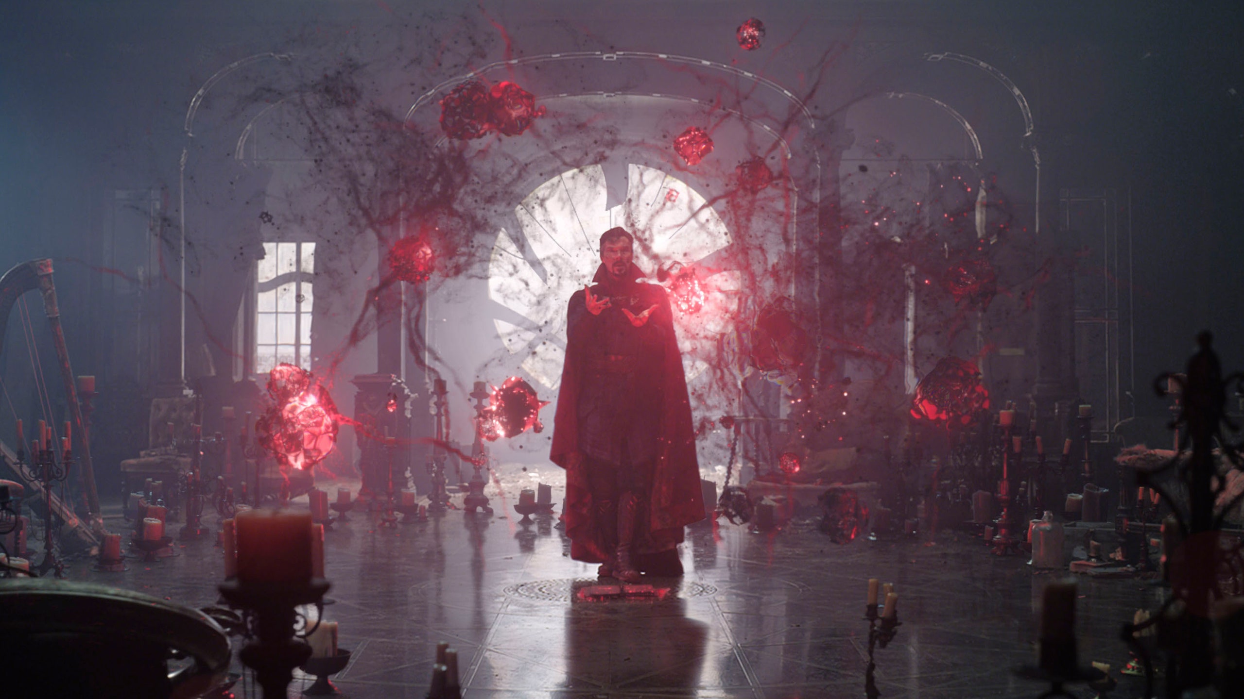 Charlize Theron svela il look del suo personaggio Marvel con due prime immagini sui social 2 Doctor Strange nel Multiverso della Follia
