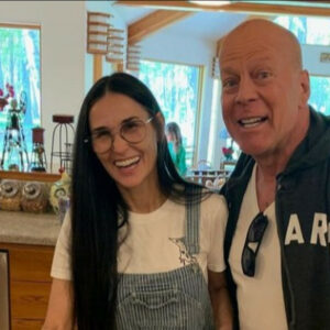 Demi Moore ringrazia Bruce Willis: ”Sono grata per la nostra famiglia allargata”