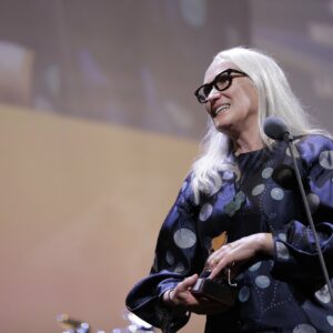 Jane Campion reagisce ad una particolare decisione degli Oscar 2022: ”Per ogni regista è difficile capire questa scelta”