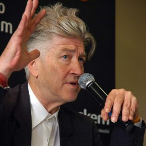 David Lynch lancia un’iniziativa di meditazione trascendentale da 500 milioni di dollari