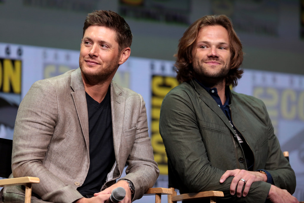 Jared Padalecki coinvolto in un grave incidente d'auto: come sta ora la star di Supernatural? 2 jared padalecki