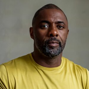 Hijack: Idris Elba è il protagonista della serie thriller di Apple TV+
