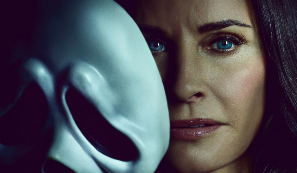 Scream 6: prime foto di Courteney Cox nei panni di Gale dal set del sequel