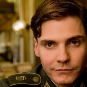 2Win: Daniel Brühl e Riccardo Scamarcio protagonisti del film di Stefano Mordini