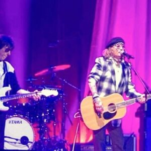 Johnny Depp suonerà in Italia: annunciate a sorpresa nuove date con Jeff Beck!