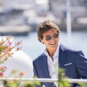 Cannes 2022, Tom Cruise – Palma d’Oro a sorpresa e standing ovation per la premiere di Top Gun: Maverick