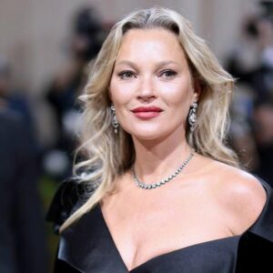 Kate Moss pronta a testimoniare al processo Johnny Depp vs Amber Heard: ecco quando