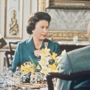 Elizabeth: il trailer del documentario di Roger Michell sulla regina Elisabetta