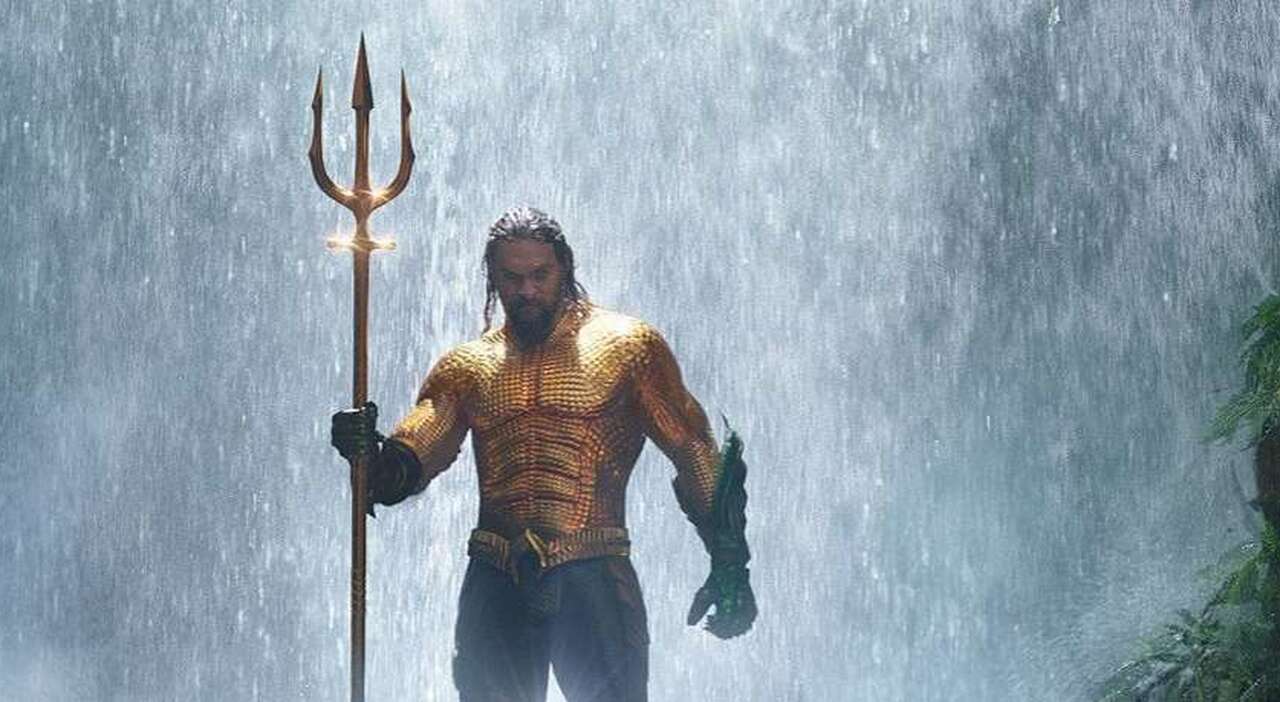 Jason Momoa: finita la storia con Eiza Gonzalez l'attore è tornato single 1 Jason Momoa 2