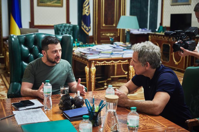 Ben Stiller incontra Zelens’kyj in Ucraina: “Sei il mio eroe”