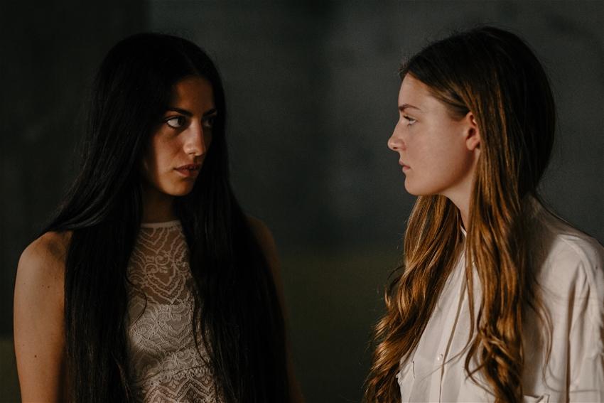 Tenebra dal 30 giugno al cinema: Elisa Del Genio debutta sul grande schermo dopo il successo de L'amica geniale 1 Tenebra dal 30 giugno al cinema: Elisa Del Genio debutta sul grande schermo dopo il successo de L'amica geniale