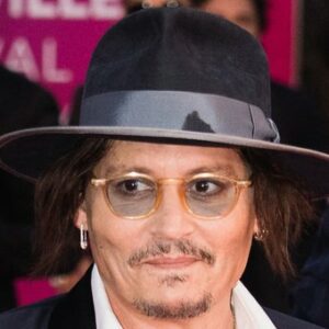 Johnny Depp sbarca su TikTok e sono subito milioni di follower