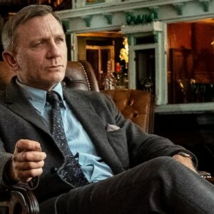 Daniel Craig è di nuovo Benoit Blanc nella nuova foto di Knives Out 2