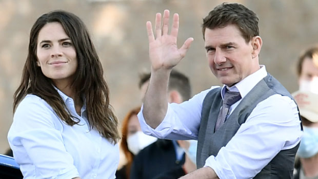Tom Cruise è di nuovo single: finita la storia con Hayley Atwell