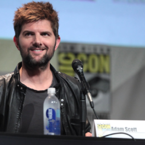 Madame Web: Adam Scott farà parte del cast nello spin off di Spider-Man