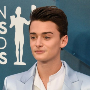 Noah Schnapp: la star di Stranger Things conferma l’omosessualità del suo personaggio