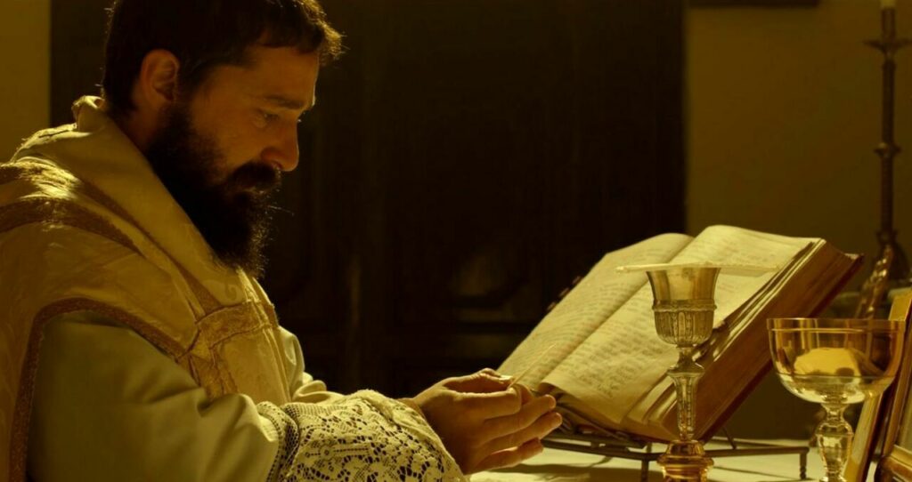 Shia LaBeouf: Abel Ferrara spiega come l’attore si è preparato al ruolo di Padre Pio