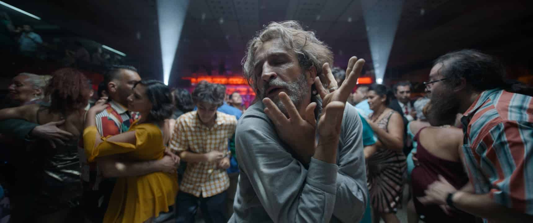 Bardo: il trailer del nuovo film di Alejandro Gonzalez Iñárritu 1 bardo recensione